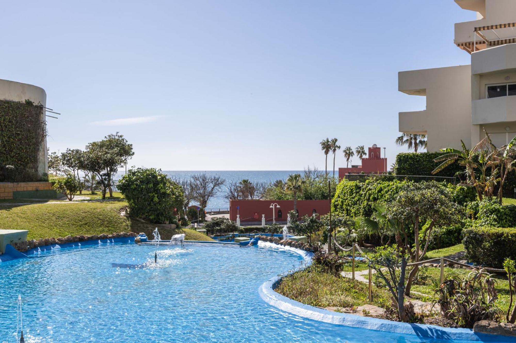 ALFRESCO STAYS Benal Beach Premium Benalmádena Exterior foto